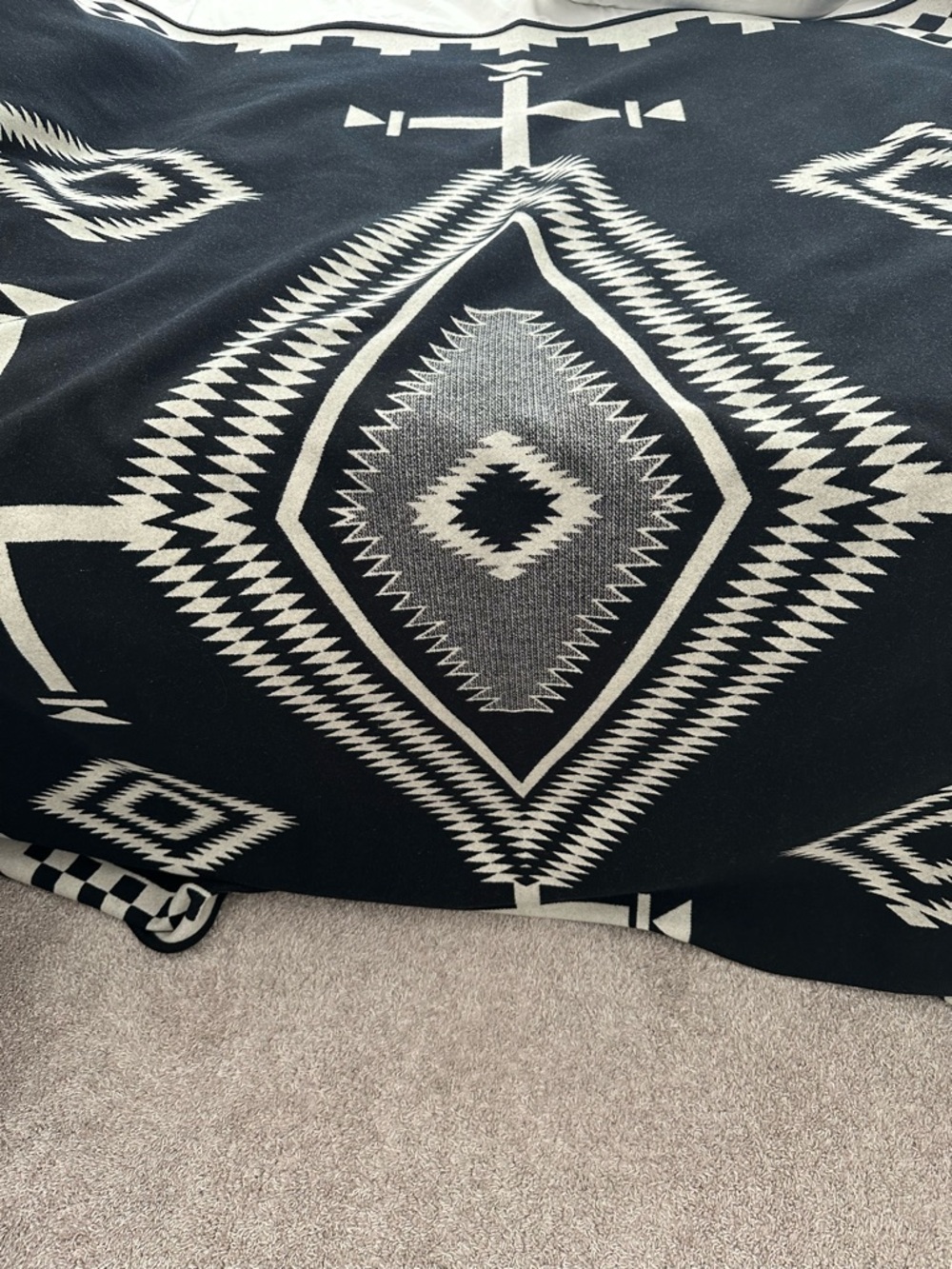 Pendleton Twin wool reversable blanket - Picture 2 of 6
